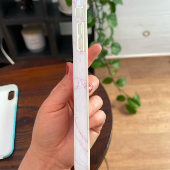 2 CASELY iPhone XR cases - Picture 11 of 12